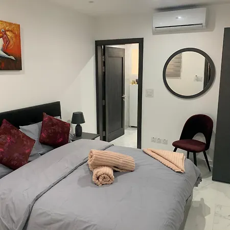 Willeg Retreats 7b Luxury Shared Pool Appartamento *