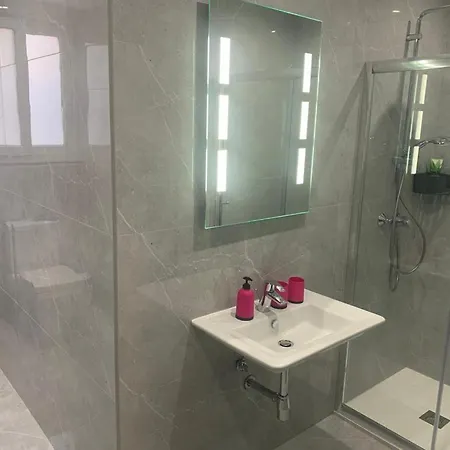 Willeg Retreats 7b Luxury Shared Pool Appartamento